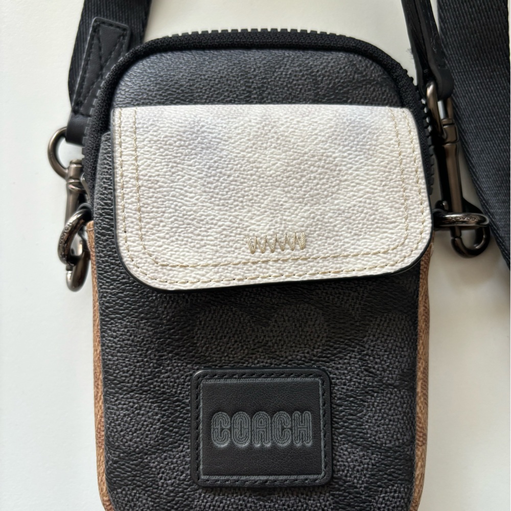 Coach crossbody bag